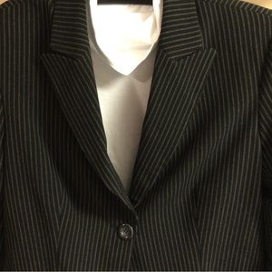 Evan Picone Black Stripe Blazer